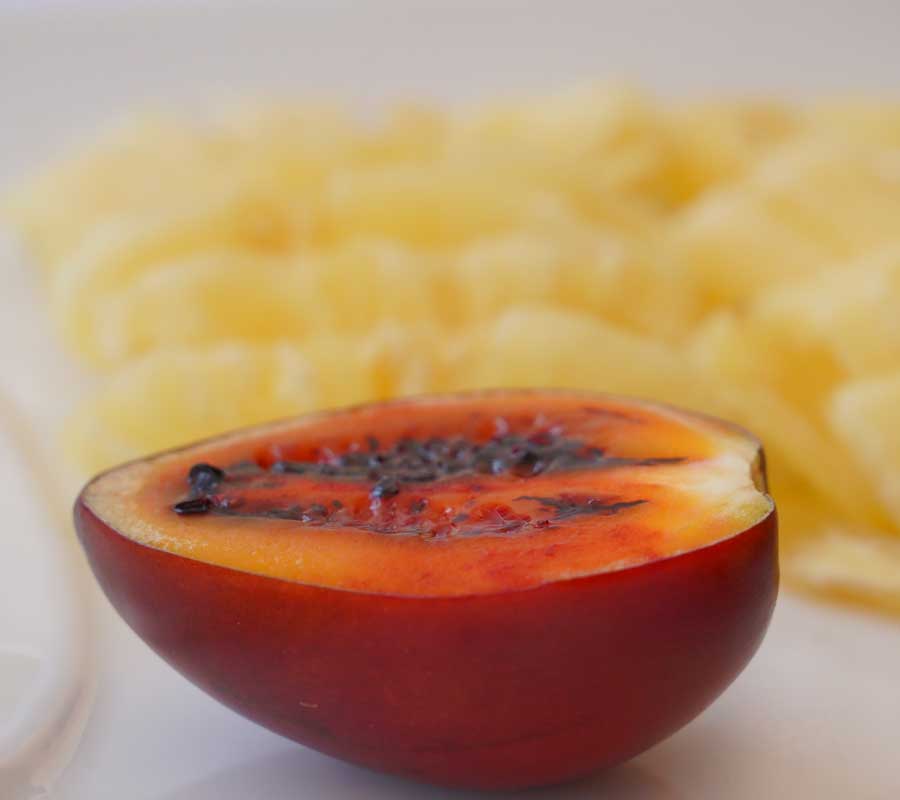 فاكهة التماريلو في افطار مطعم فندق دانة كيغالي